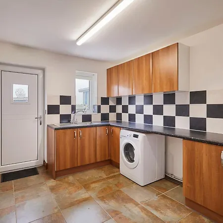 Letaway - Dove * Pickering