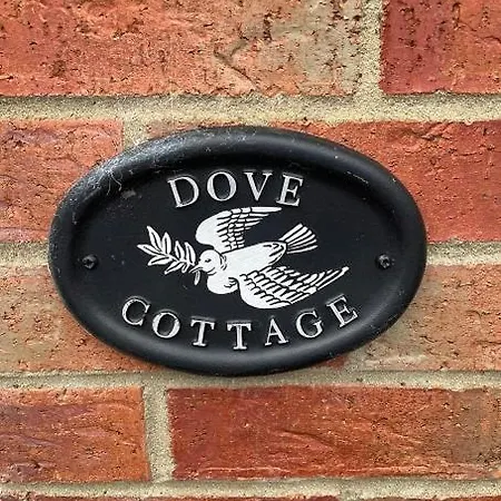 Letaway - Dove * Pickering