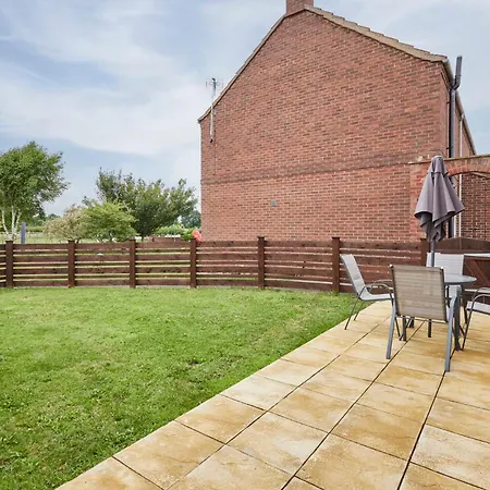 Letaway - Dove * Pickering